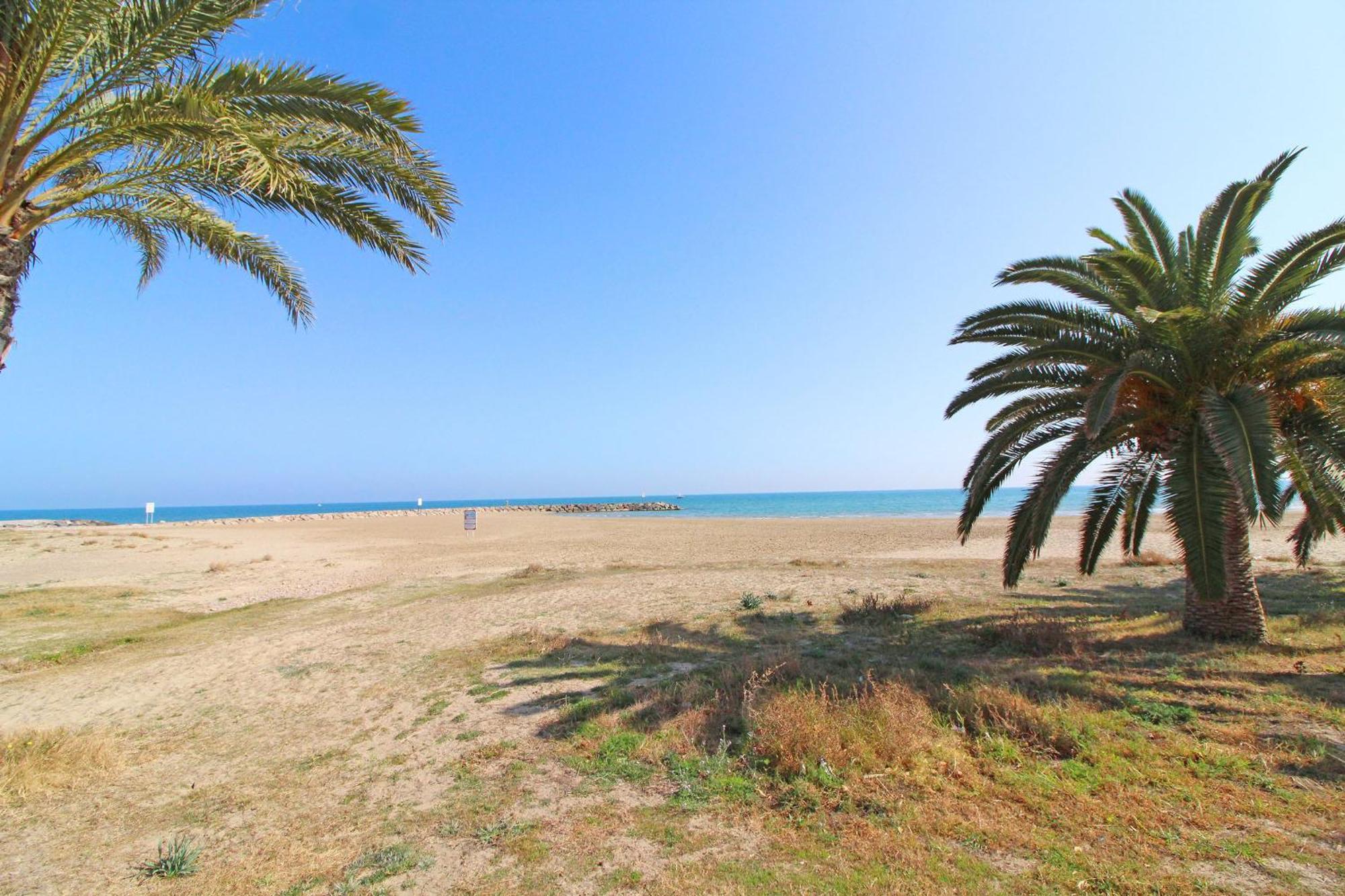 Global Properties, Bonito Apartamento En Puerto Sagunto Para Parejas エクステリア 写真